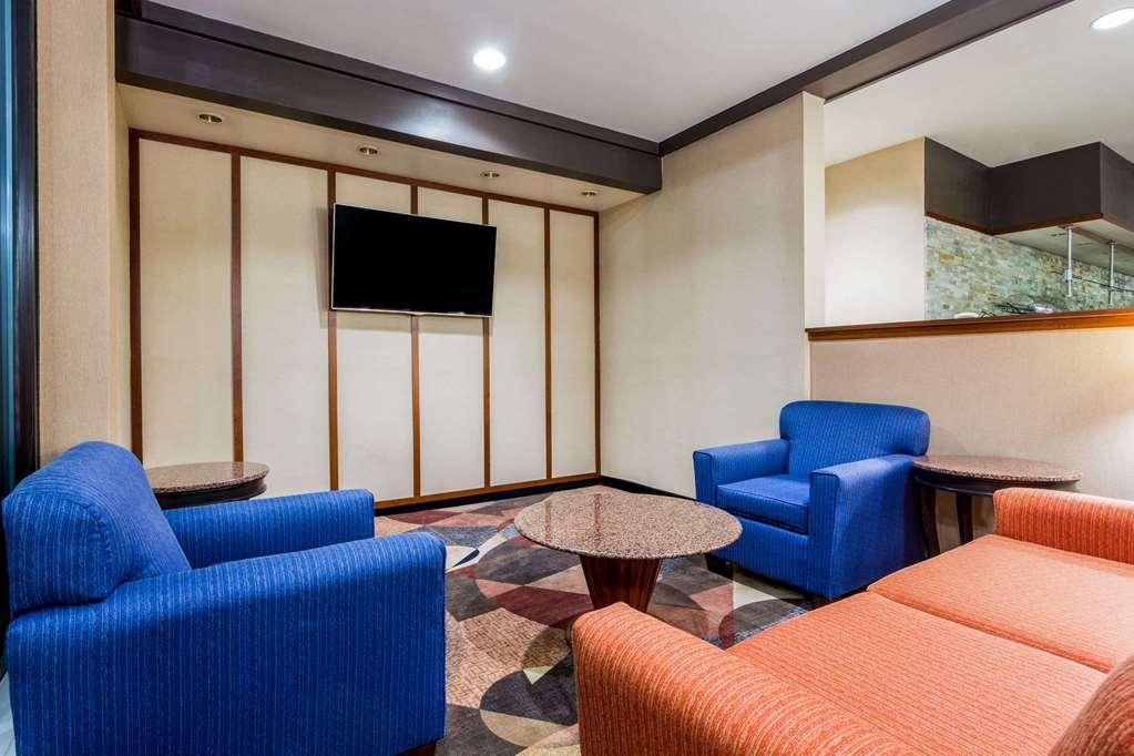 Comfort Inn Roswell-Dunwoody Buitenkant foto