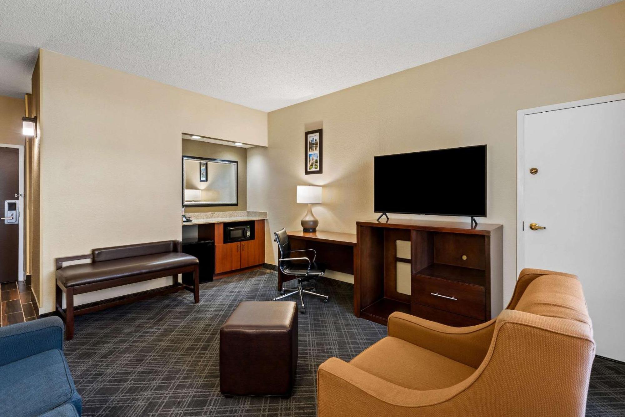 Comfort Inn Roswell-Dunwoody Buitenkant foto