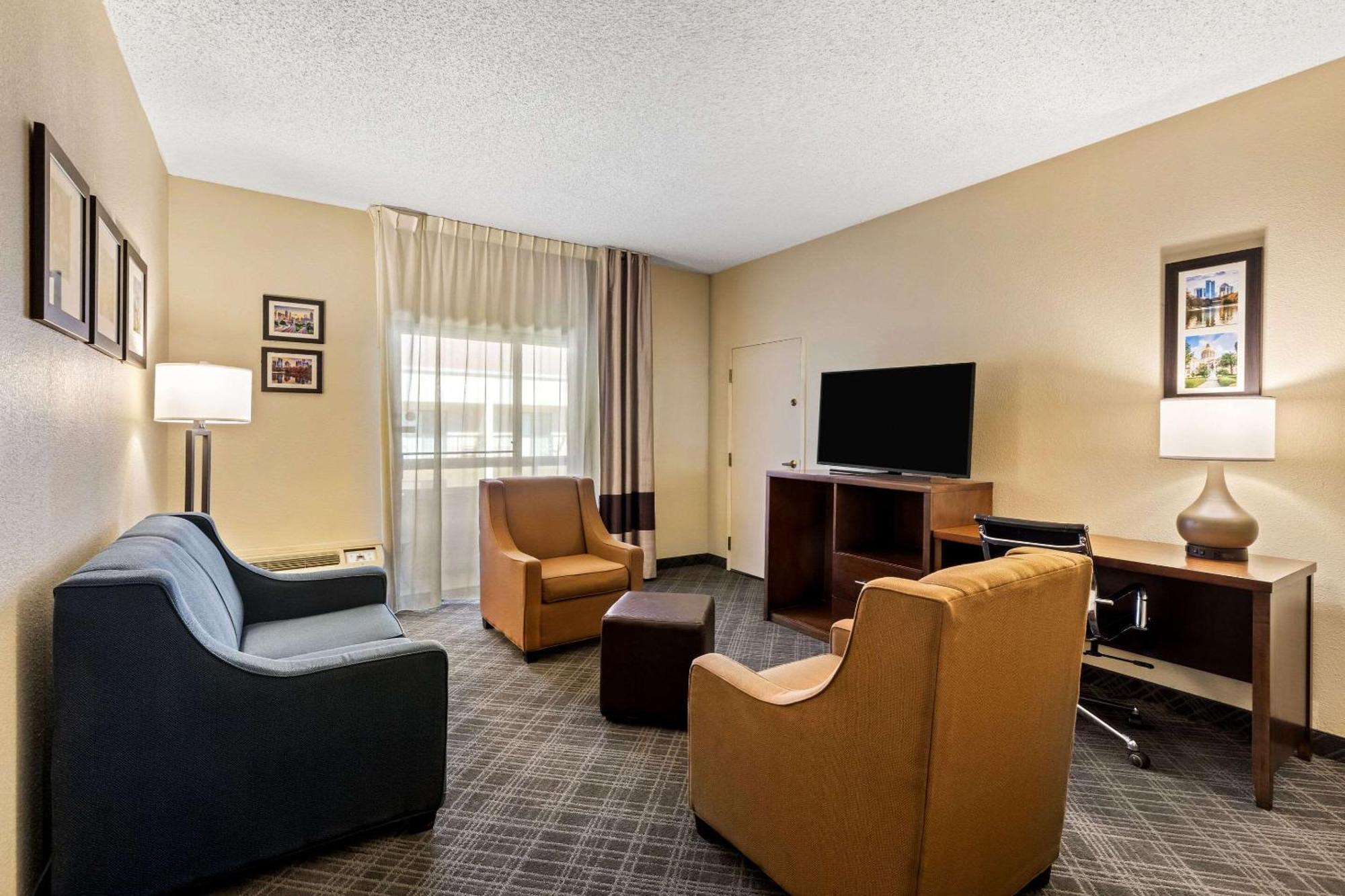 Comfort Inn Roswell-Dunwoody Buitenkant foto