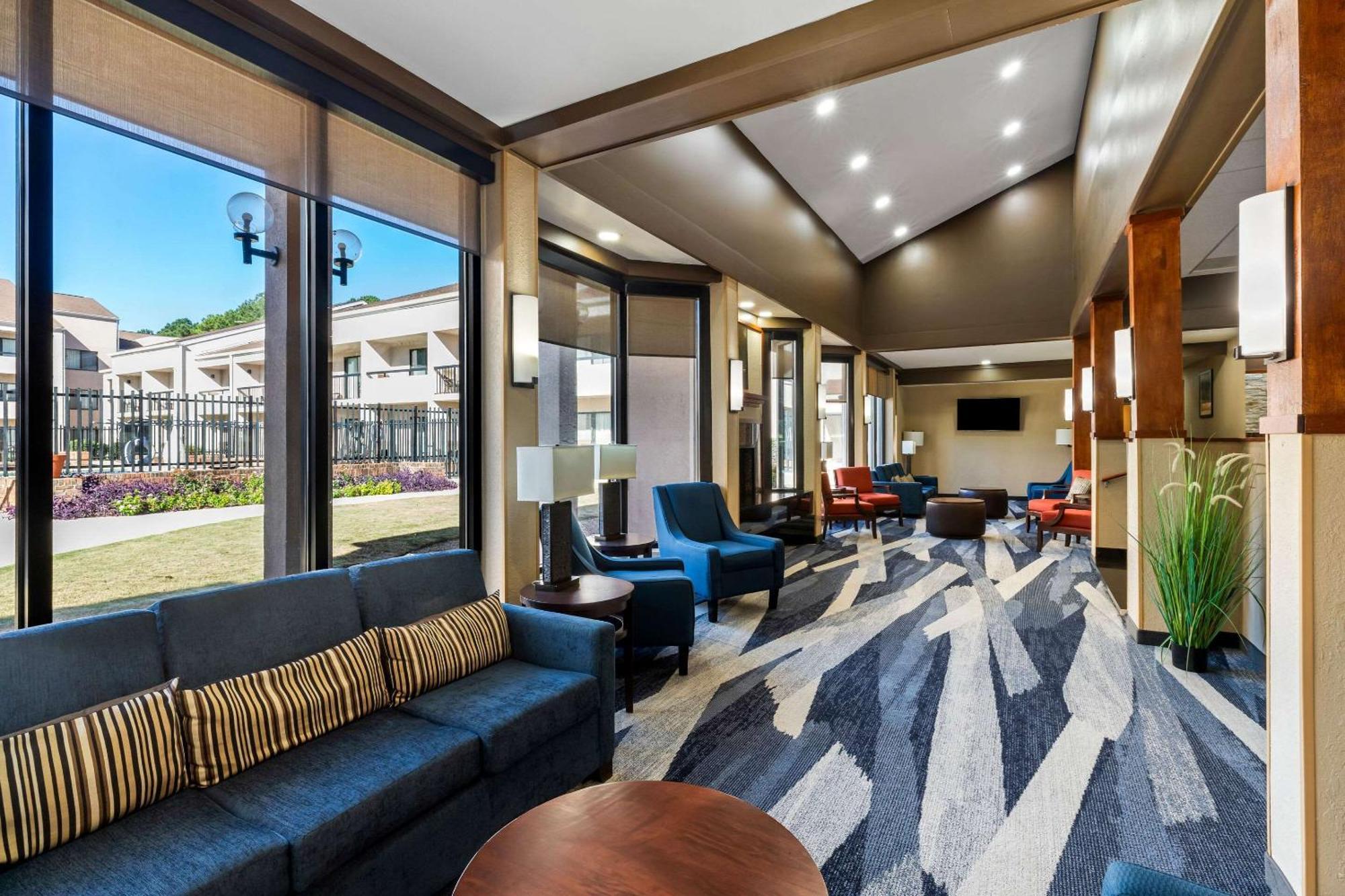 Comfort Inn Roswell-Dunwoody Buitenkant foto